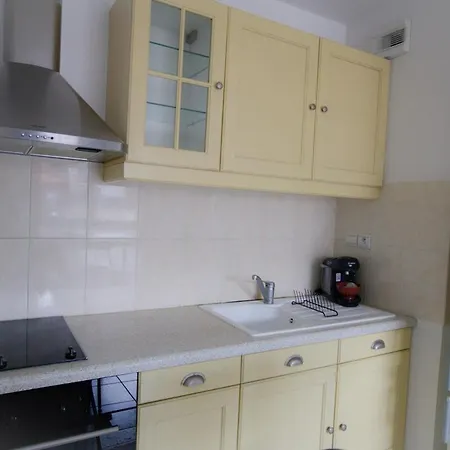 Bail Mobilite Le Clocher Wifi Parking 2pers Apartment